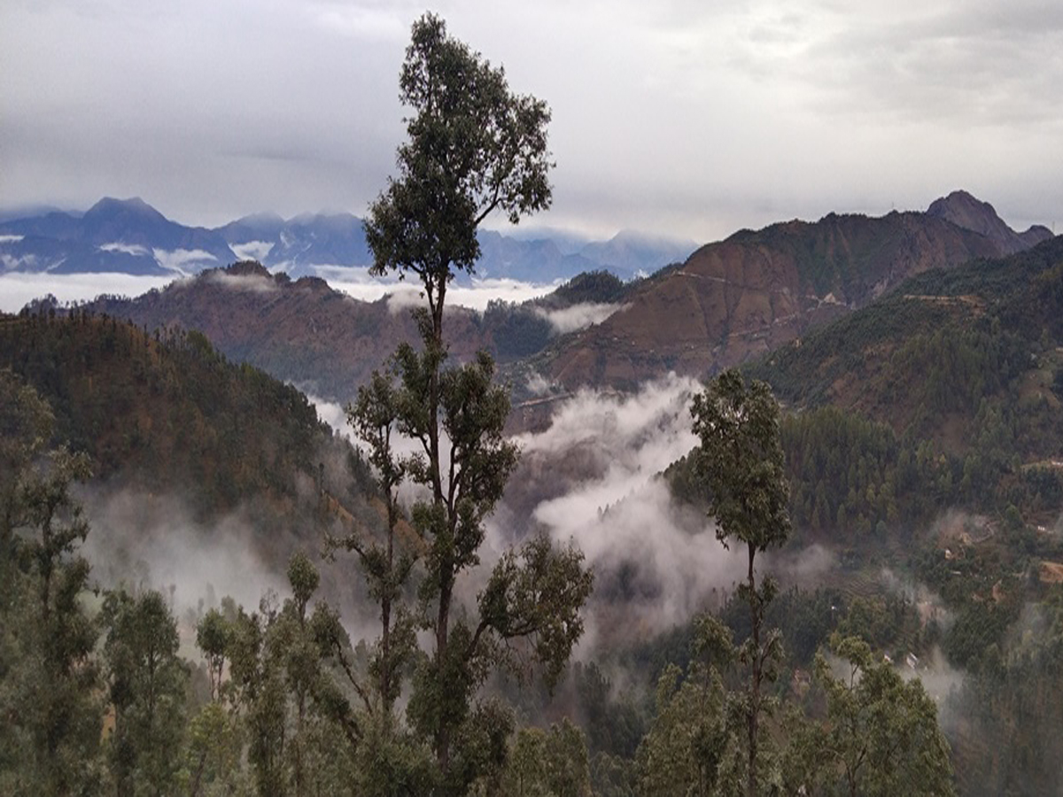 सुदूरपश्चिमका पहाडी क्षेत्रमा पानी परेसंगै चिसो बढ्यो